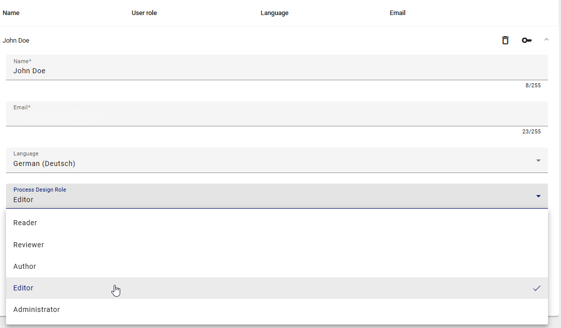 User role settings are displayed here in the administration area.